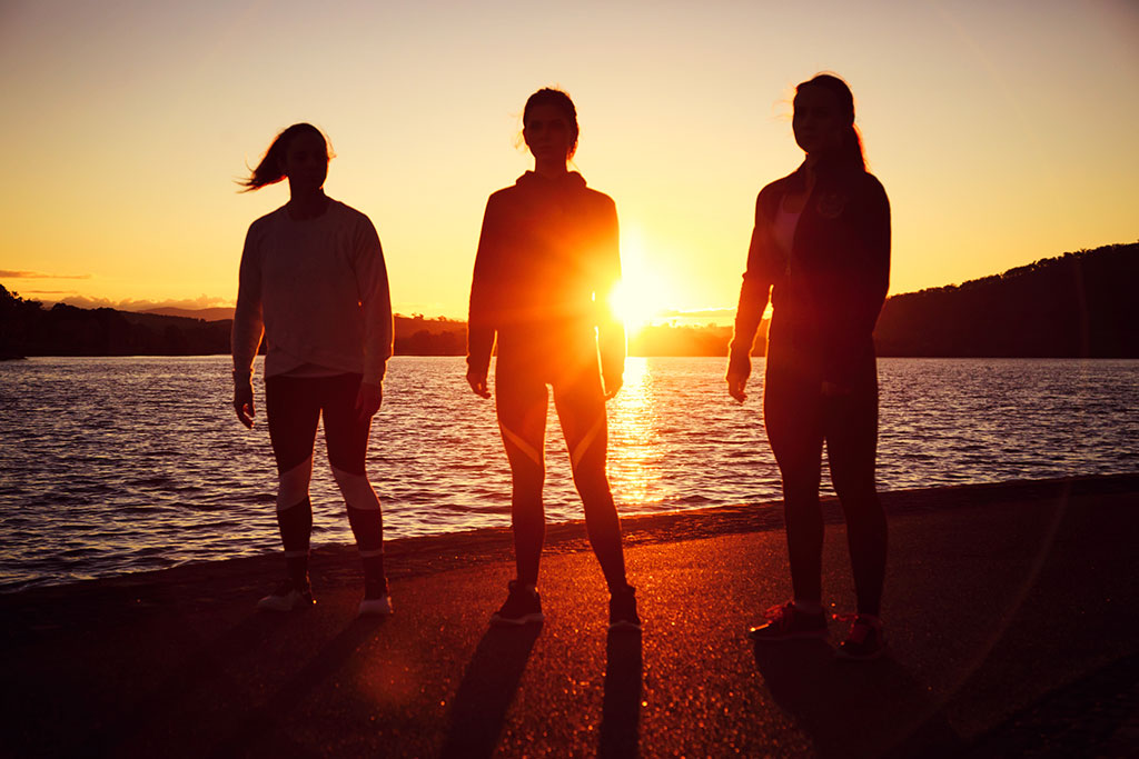 Silhouettes of 3 women